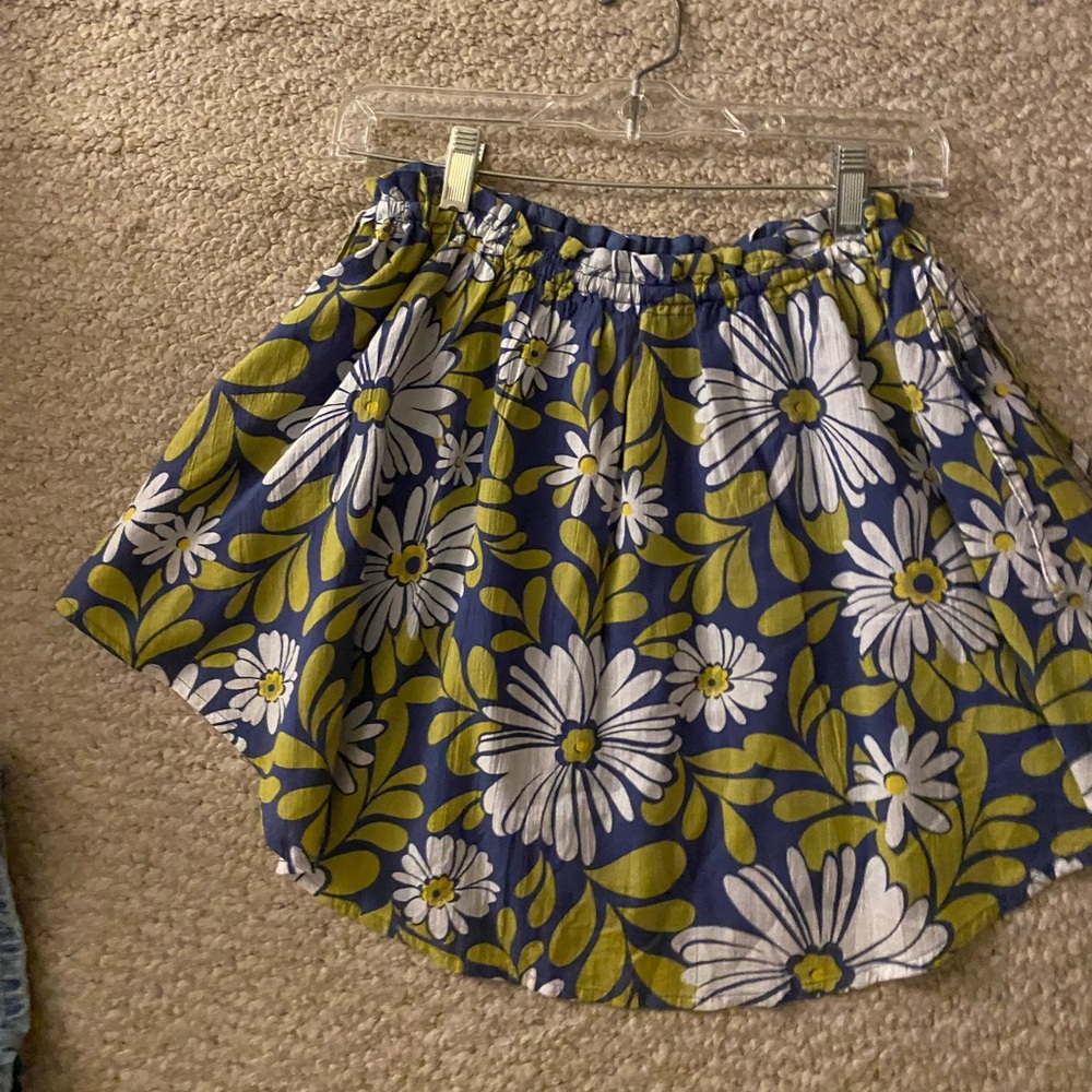 Colorful floral mini skirt